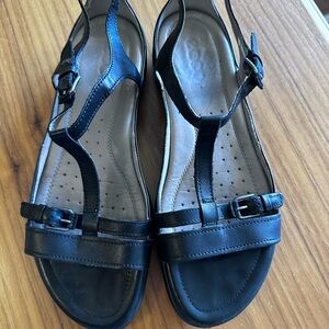 Ecco Flash Black T-Strap Sandals with Cushioned Footbed and Ankle Strap